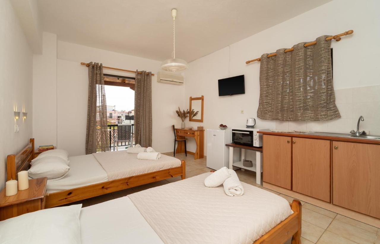 Tsimiklis Apartments Finikounda Zewnętrze zdjęcie