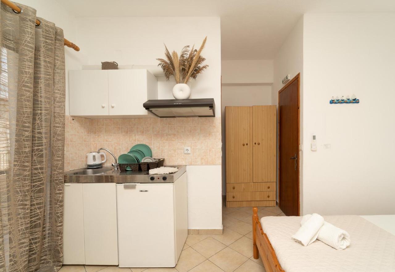 Tsimiklis Apartments Finikounda Zewnętrze zdjęcie