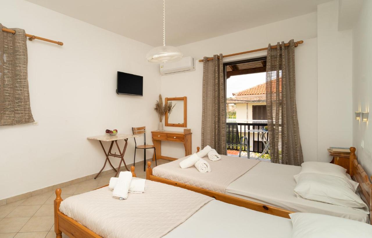 Tsimiklis Apartments Finikounda Zewnętrze zdjęcie