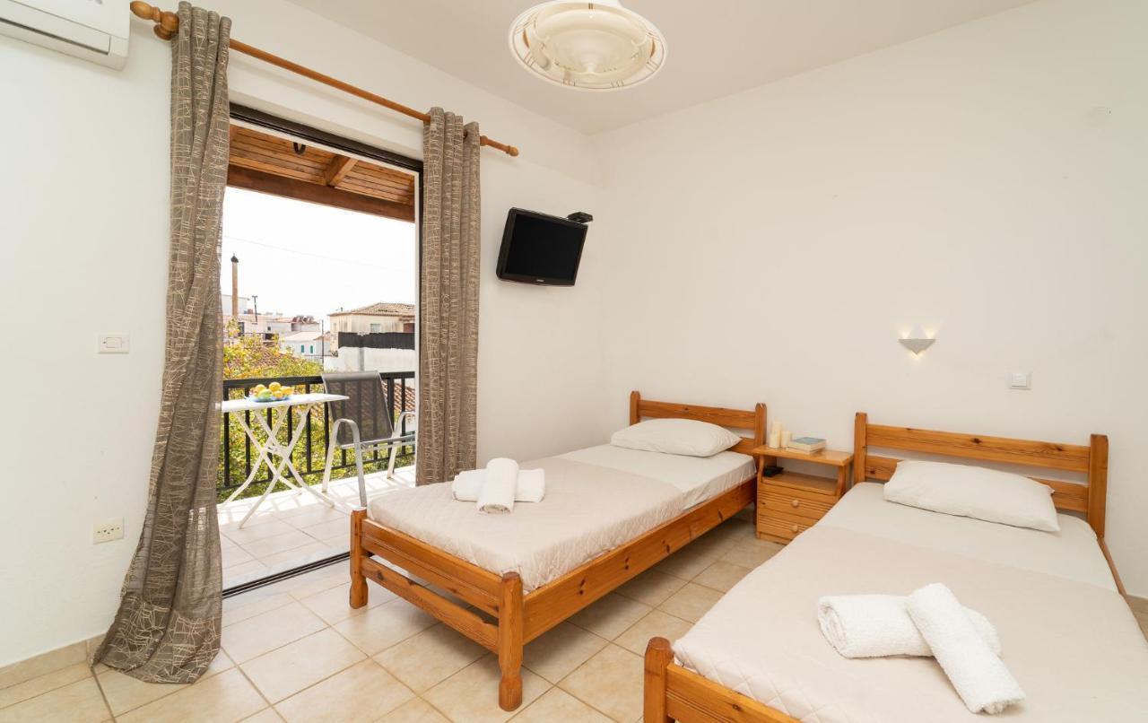Tsimiklis Apartments Finikounda Zewnętrze zdjęcie