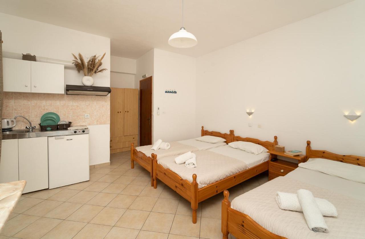 Tsimiklis Apartments Finikounda Zewnętrze zdjęcie
